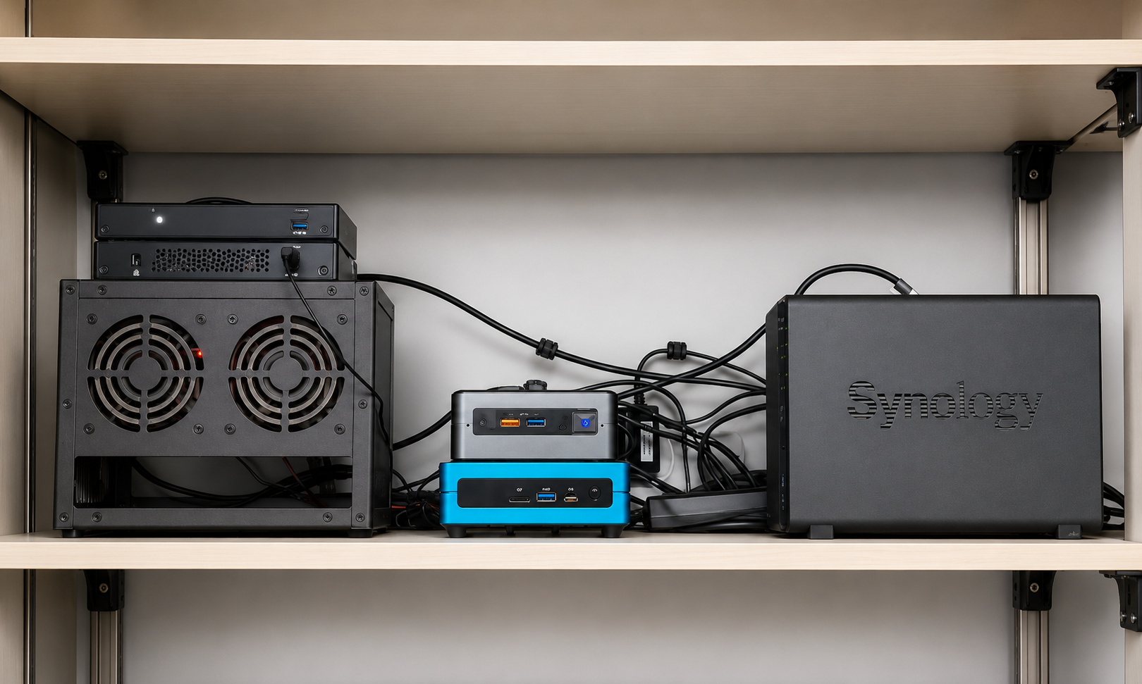 홈랩 장비 — 라즈베리 파이 클러스터, Intel NUC, ODYSSEY X86, Synology NAS